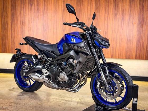YAMAHA MT-09 YAMAHA MT-09